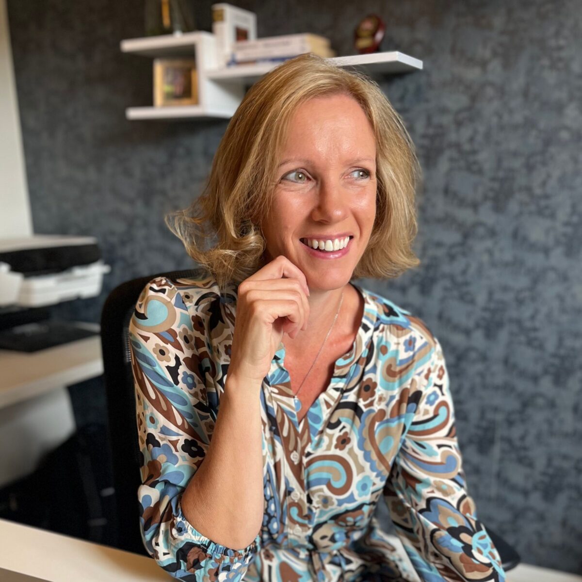 Headshot of Louise Harrison, Author with the International Coaching Federation. Known for her understanding of coaching dynamics in organizations.