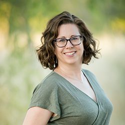Angela-Lindley-headshot_resized.jpg
